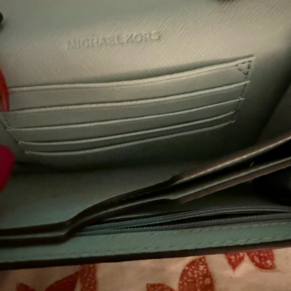 Michael Kors Silver Crossbody Bag - Picture 10 of 13